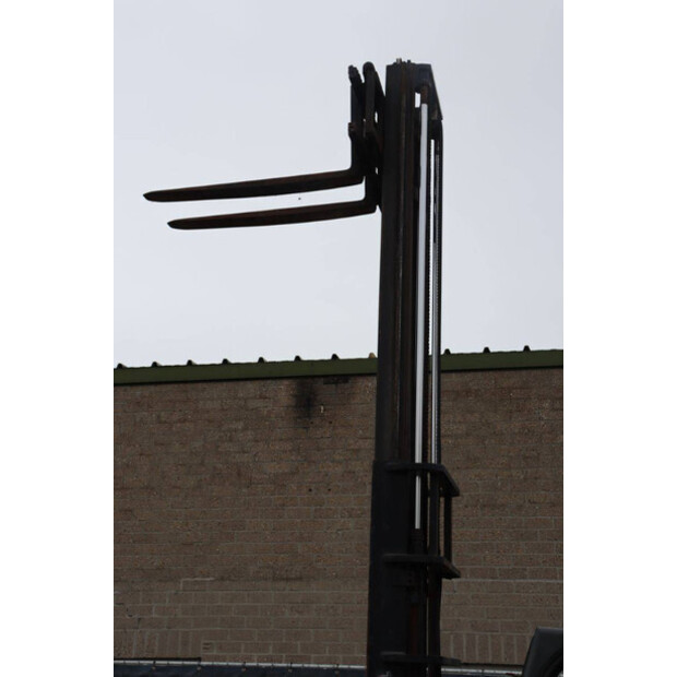 2004 تويوتا 42-7FGF25-45359678