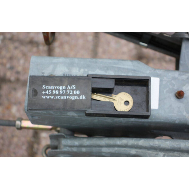 2013 Other VOGN-45360033