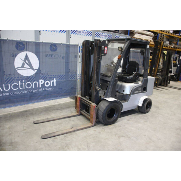 2005 NISSAN O1A15-45360089