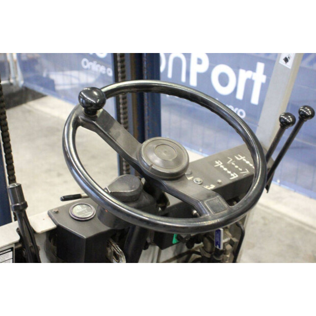 Komatsu FB13M-2-45360136