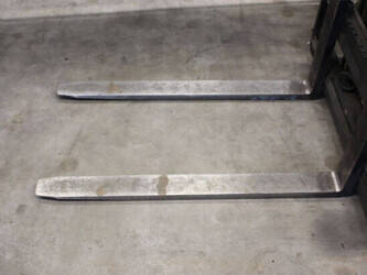 2003-jungheinrich-efg25-1414306-45360206