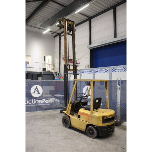 كوماتسو 15-45360285