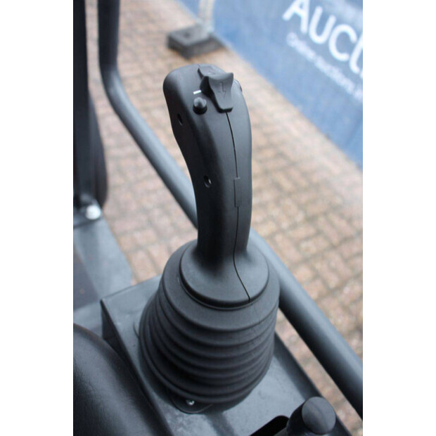 2025 Landward W1160-45360392