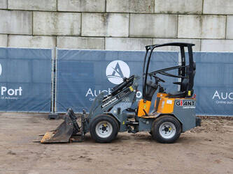 2019-giant-d254sw-1414318-45360534