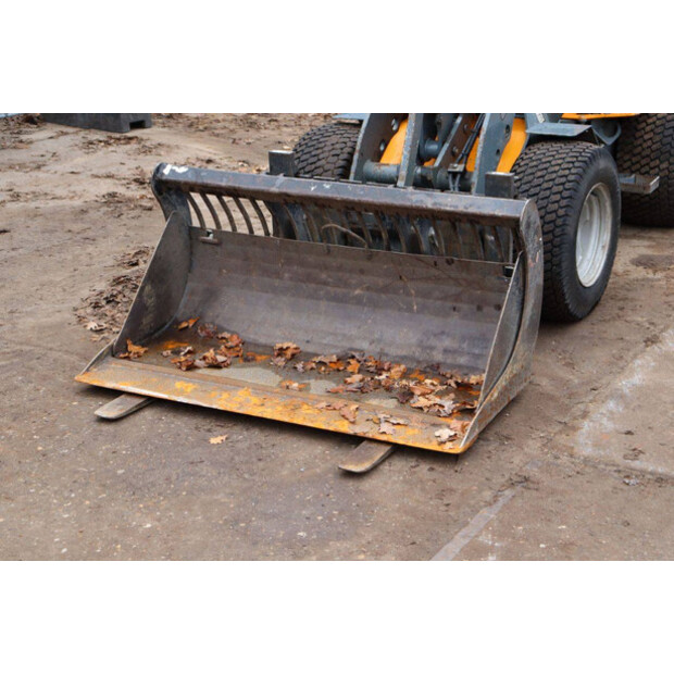 2019 GiANT D254SW-45360542