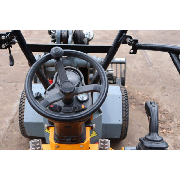 2019 GiANT D254SW-45360556