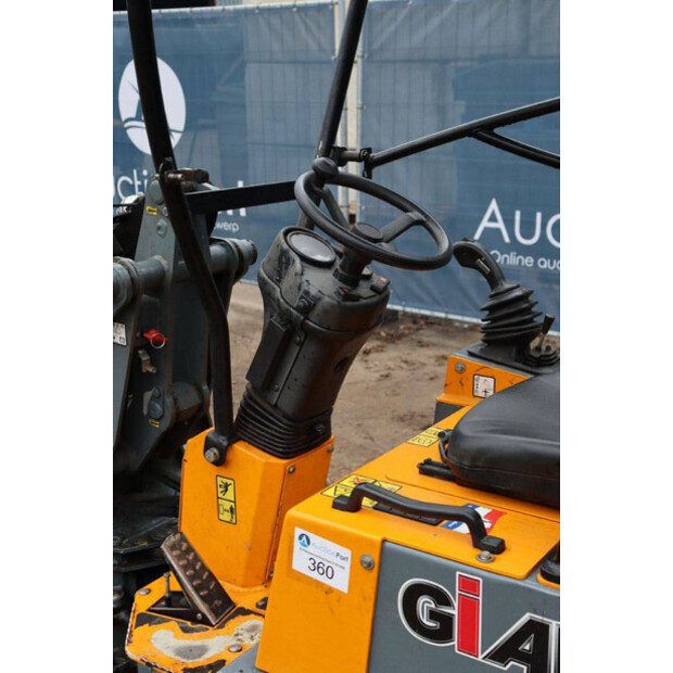 2019 GiANT D254SW-45360558