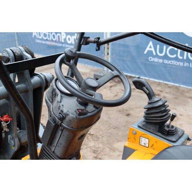 2019 GiANT D254SW-45360559