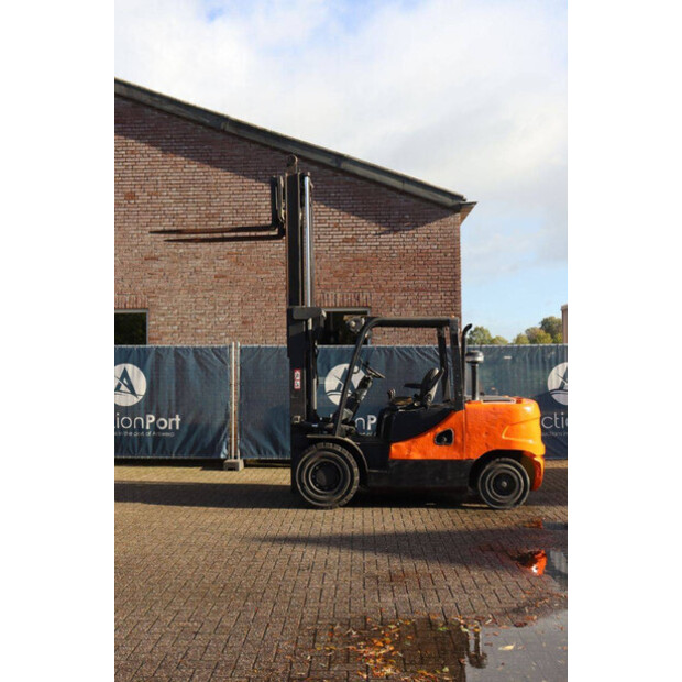 2012 Doosan D45SC-5-45360842