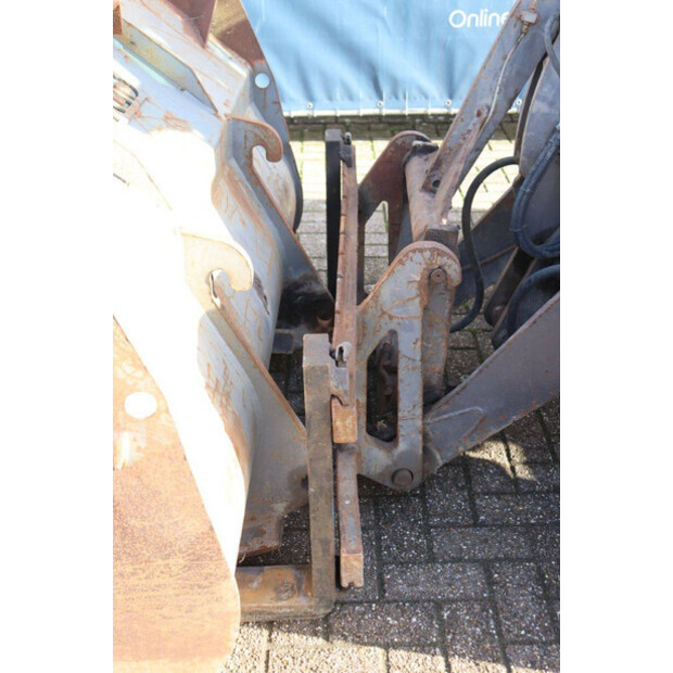 2005 فولفو L25B-P-45360882