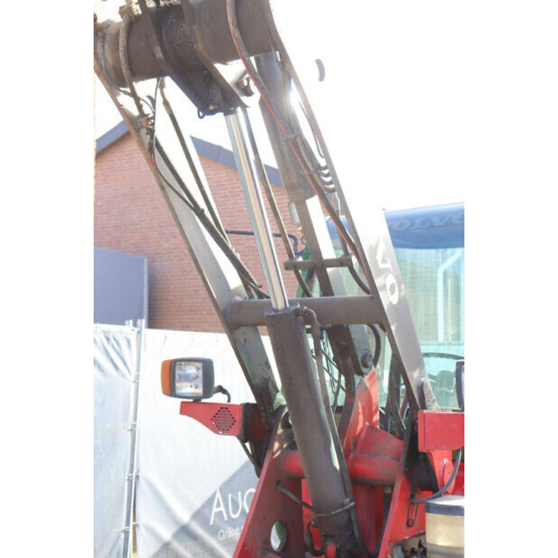 2005 فولفو L25B-P-45360914