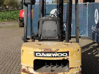 2000-daewoo-d30s-3-1414330-45360958