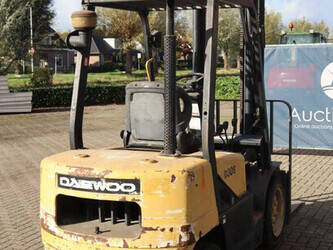 2000-daewoo-d30s-3-1414330-45360959