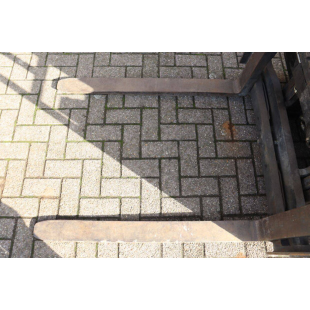 2000 Daewoo D30S-3-45360964