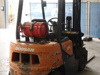 2009-doosan-g25g-5-1414331-45360997
