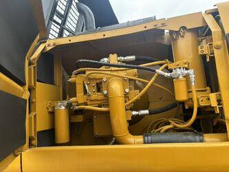 2023-caterpillar-330bl-1414349-45361490