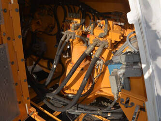 2004-liebherr-lr-1100-1414355-45361546