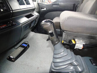 2007-man-tga-32-414-hmf-4220-k4-jib-4x-8x4-45361591