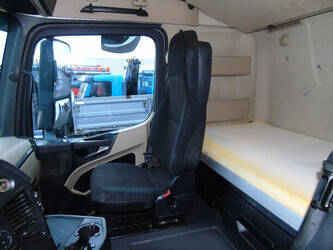 2012-mercedes-benz-actros-1842-1414358-45361702