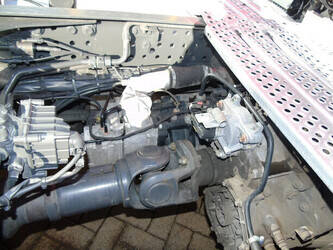 2017-mercedes-benz-actros-1845-1414359-45361729