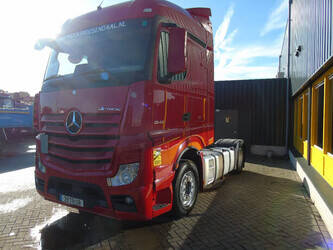 2017-mercedes-benz-actros-1845-1414359-45361731