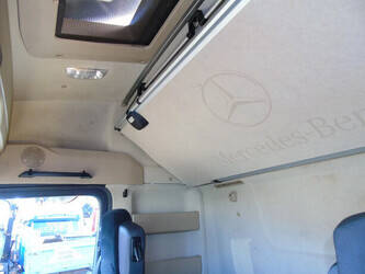 2017-mercedes-benz-actros-1845-1414359-45361747