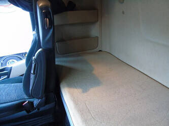 2017-mercedes-benz-actros-1845-1414360-45361765