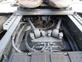 2017-mercedes-benz-actros-1845-1414360-45361766