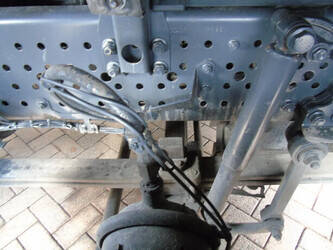 2017-mercedes-benz-actros-1845-1414360-45361772