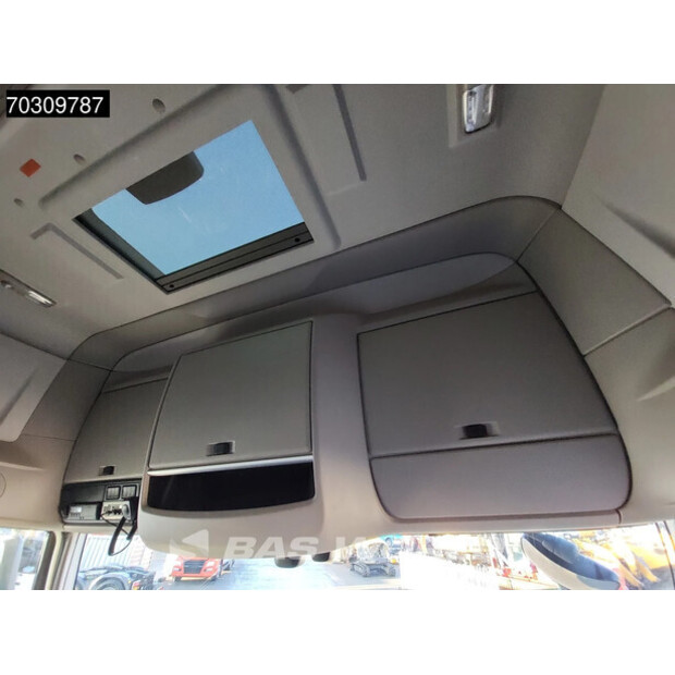 2021 داف XF 480-45361932