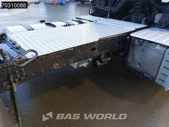 2017-man-tgx-18-460-1414366-45362087