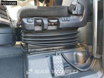 2017-man-tgx-18-460-1414366-45362099