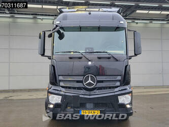 2017-mercedes-benz-actros-1836-1414368-45362149