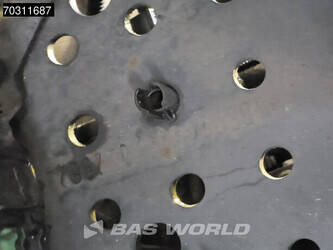 2017-mercedes-benz-actros-1836-1414368-45362173