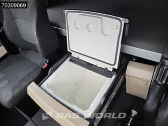 2020-man-tgs-18-470-1414373-45362330