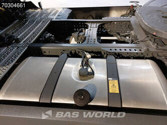 2020-mercedes-benz-actros-1845-1414376-45362426