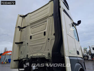 2020-mercedes-benz-actros-1845-1414378-45362496
