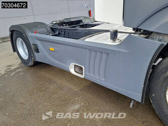 2020-mercedes-benz-actros-1845-1414378-45362499