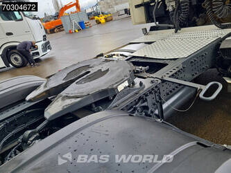 2020-mercedes-benz-actros-1845-1414378-45362500