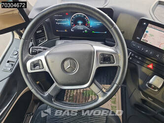 2020-mercedes-benz-actros-1845-1414378-45362509