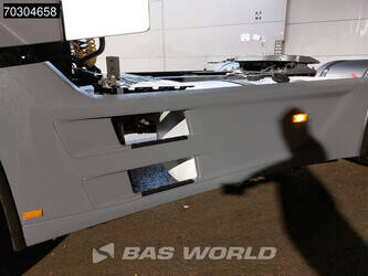 2021-mercedes-benz-actros-1845-1414379-45362541