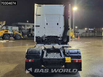 2021-mercedes-benz-actros-1845-1414380-45362567