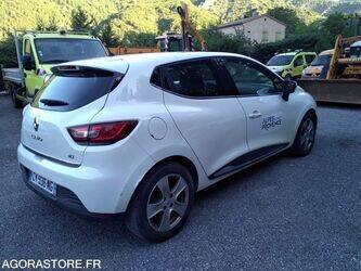 2013-renault-clio-1414429-45374982