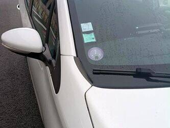 2013-peugeot-208-1414433-45375023