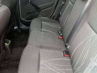 2013-peugeot-208-1414433-45375027