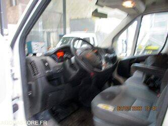 2013-citroen-jumper-1414435-45375044