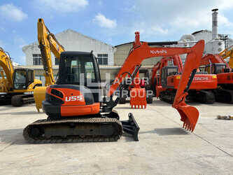 صورة ل حفارات صغيرة 2023 كوبوتا U55