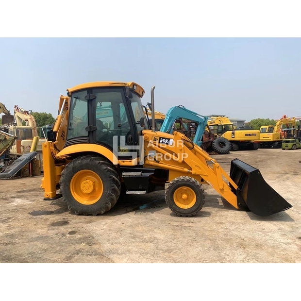 2024 جيه سي بي 3CX-45375321