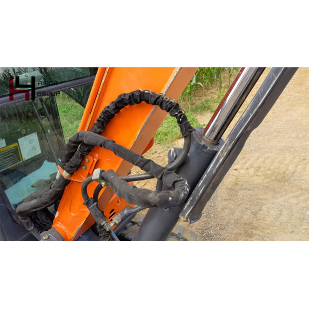 2023 Hitachi ZX35U-45375332