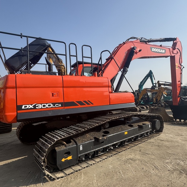 2024 Doosan DX300LCA-45375483